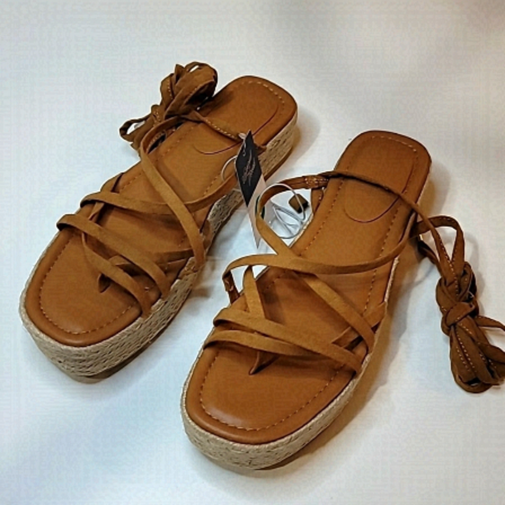 3/$30 NWT UNIVERSAL THREAD CO. Platform Wrap Strappy Espadrille Sandal